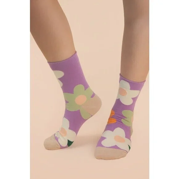 SC10007C-1 B Very M Multi Color Floral Print Socks Mauve One Size - Picture 2 of 4